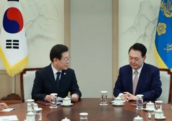 윤석열대통령 - 이재명대표 첫 영수회담 열려